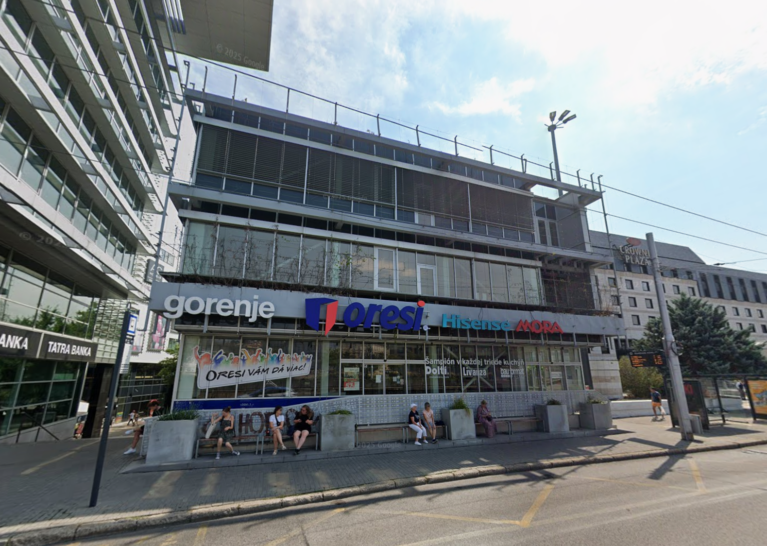 Green Cube